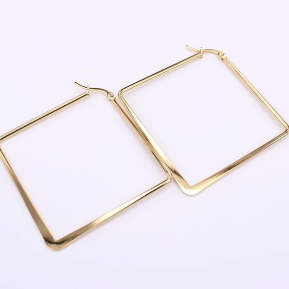 18K gold square hoop earrings - Picture 5 of 6